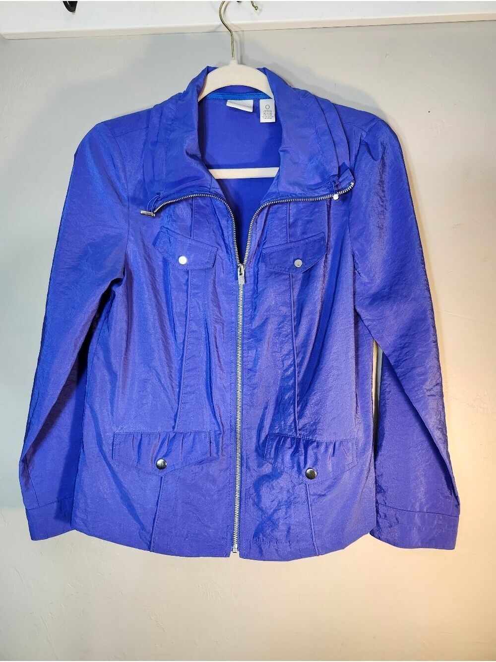 Women’s Lightweight Blue Zip-Front Jacket